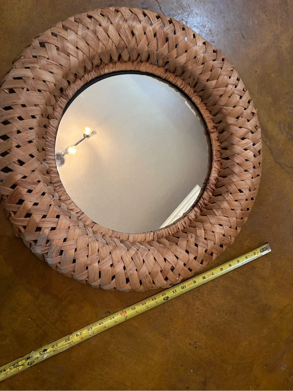 Woven Rattan Round Wall Mirror in Natural Brown